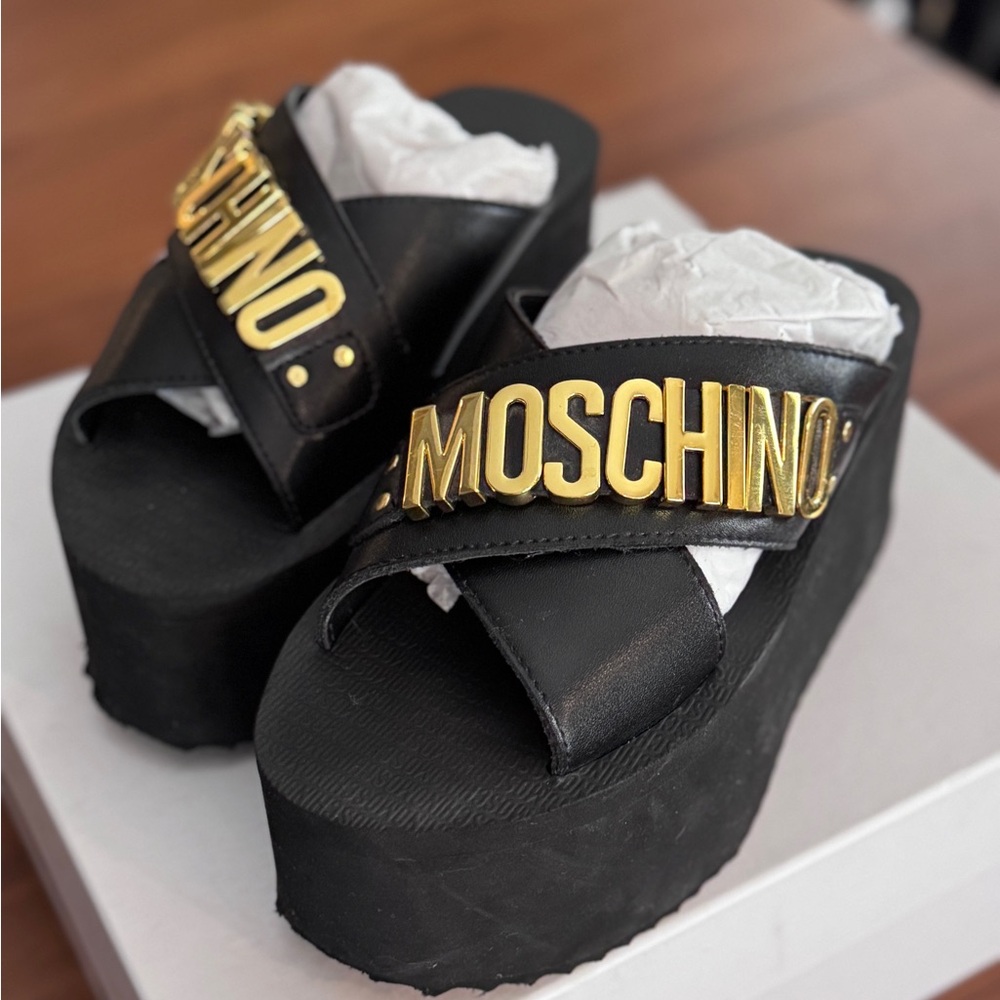 Moschino Black and Gold Platform Slides, blk leather, 37